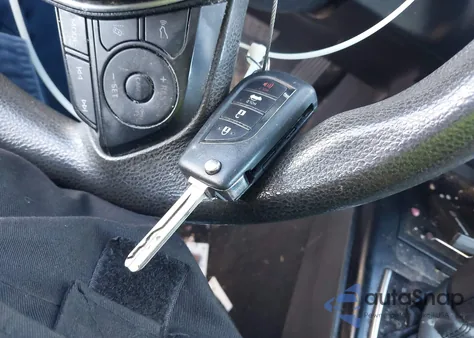 2018 Toyota Camry Le from USA, damaged, VIN 4T1B11HK1JU541193